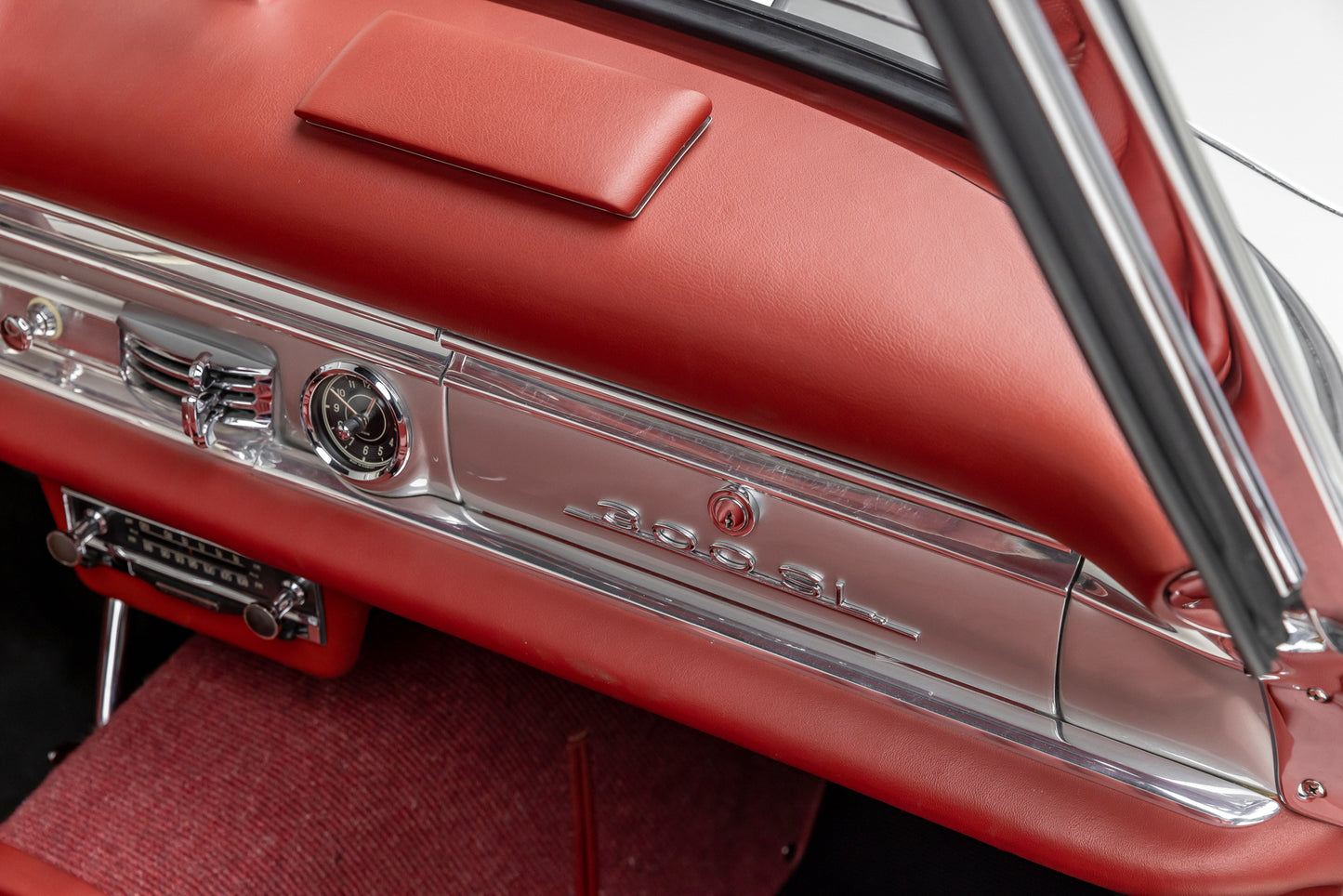 1961 Mercedes-Benz 300SL Roadster