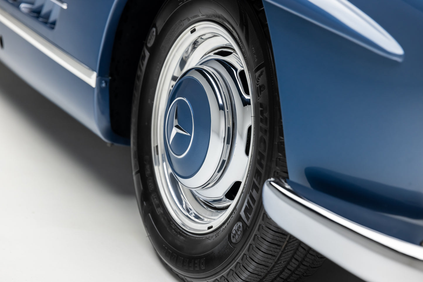 1961 Mercedes- Benz 300SL Roadster