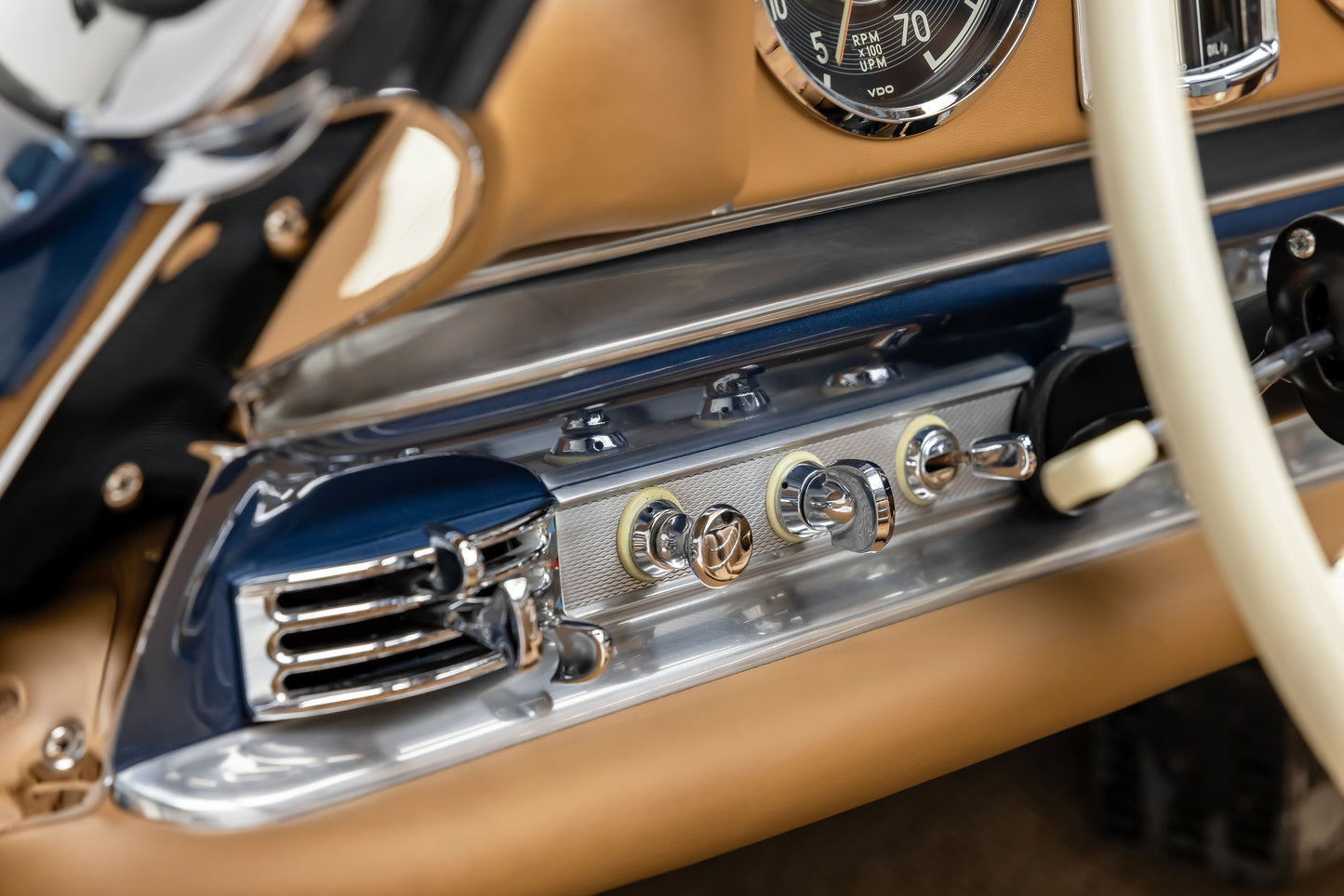 1961 Mercedes- Benz 300SL Roadster