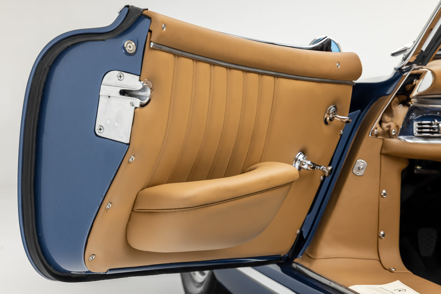 1961 Mercedes- Benz 300SL Roadster