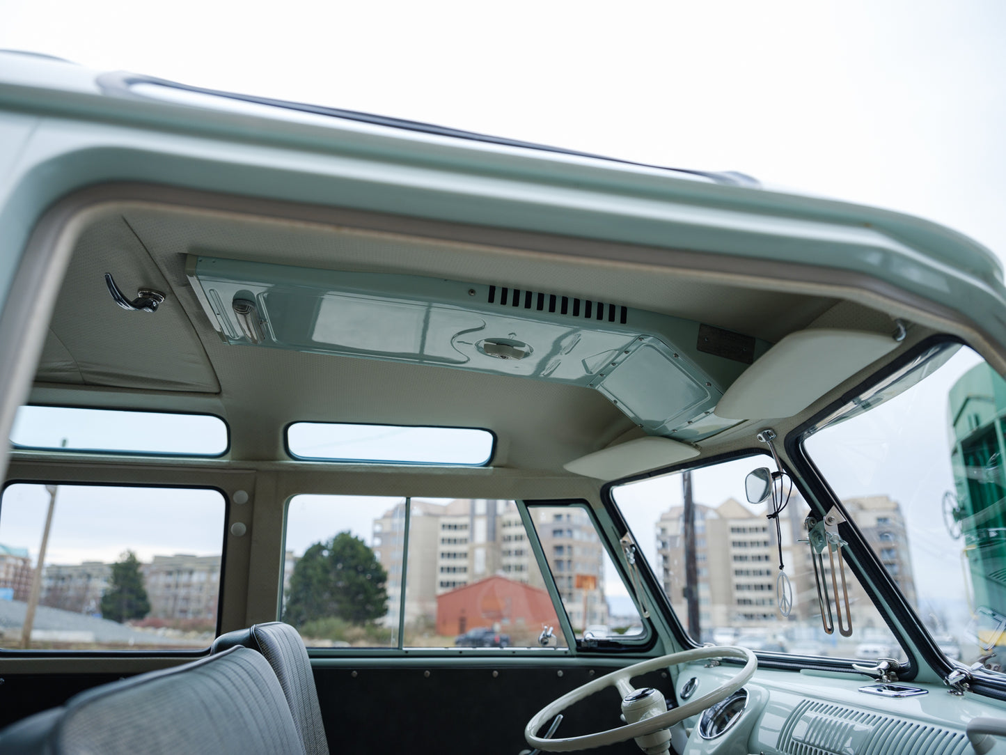 1965 Volkswagen Samba 21-Window Bus