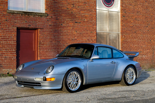 1995 Porsche 911 Carrera 4 (993)
