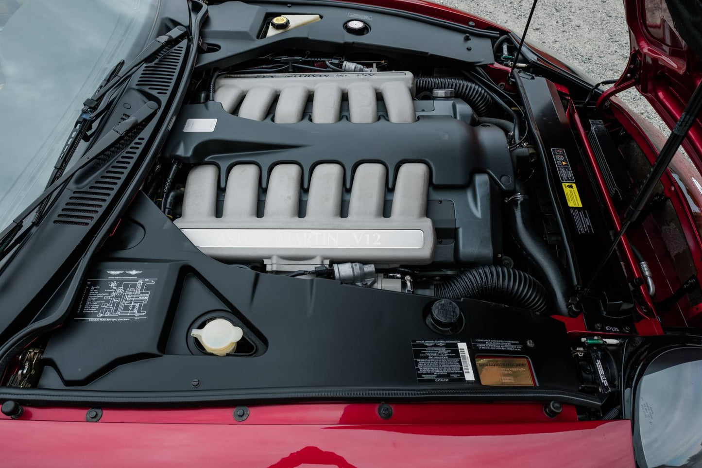 2000 Aston Martin DB7 V12 Vantage Volante