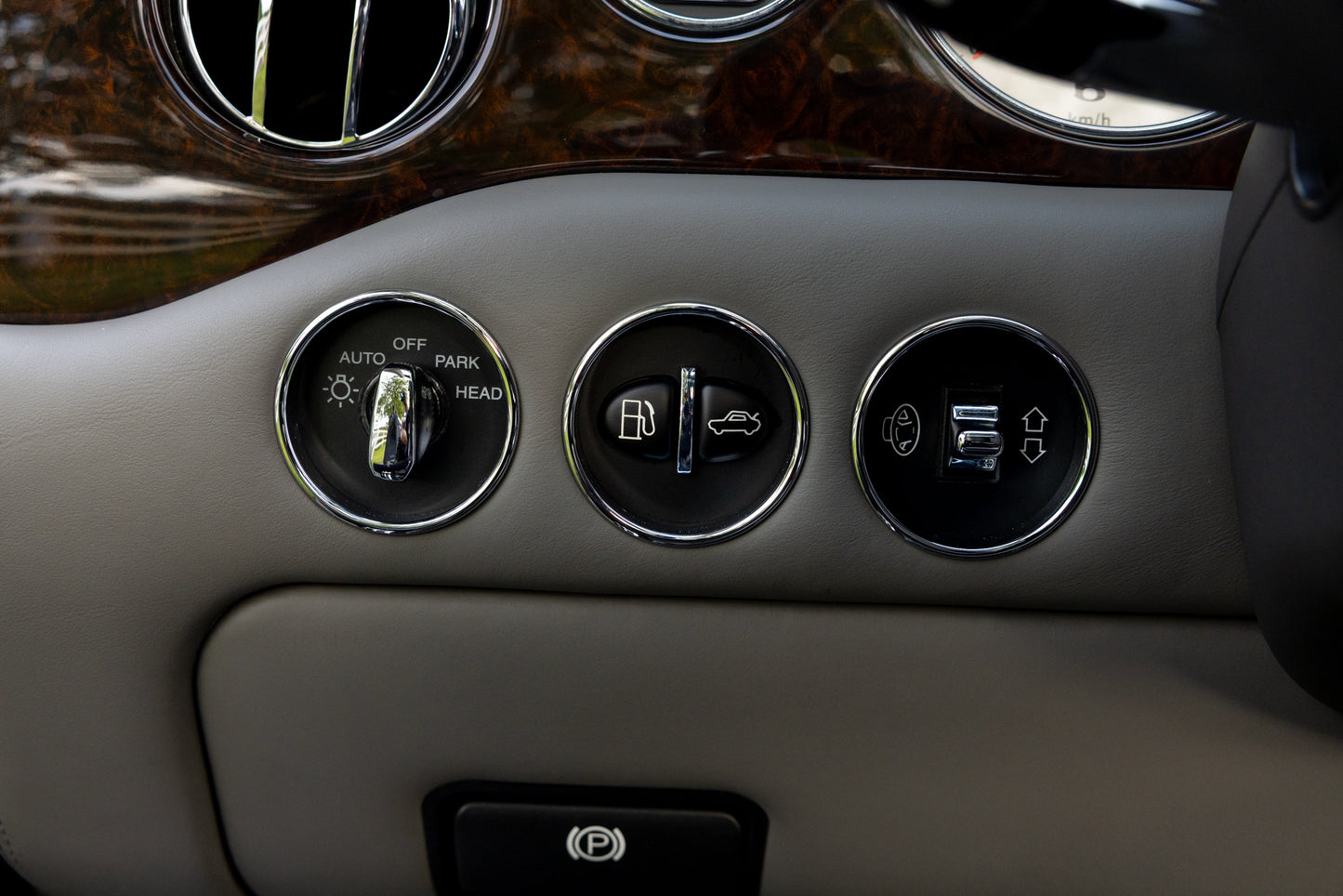 2009 Bentley Azure