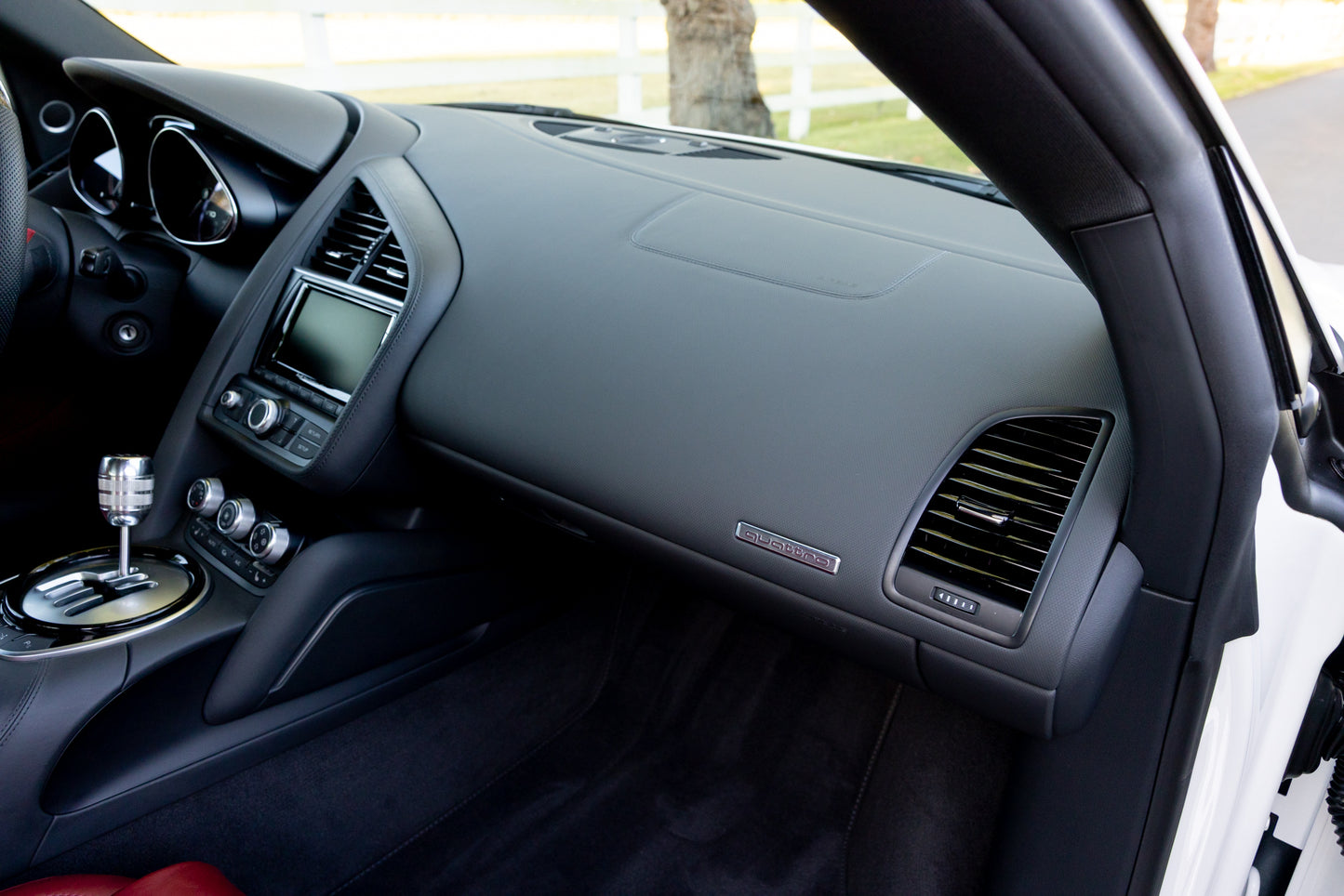 2014 Audi R8 V10 6-Spd Manual