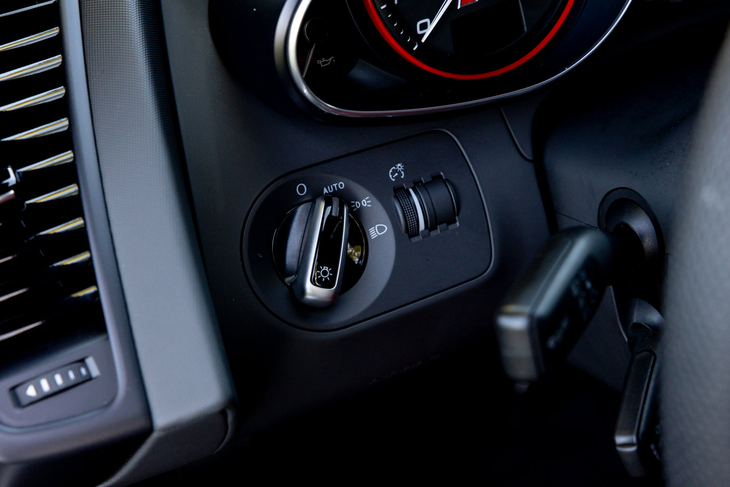 2014 Audi R8 V10 6-Spd Manual