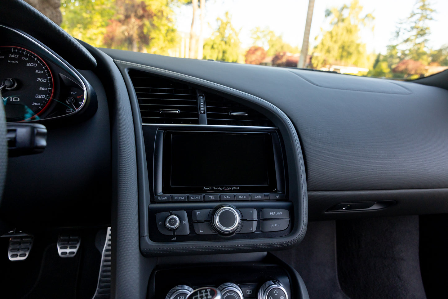 2014 Audi R8 V10 6-Spd Manual