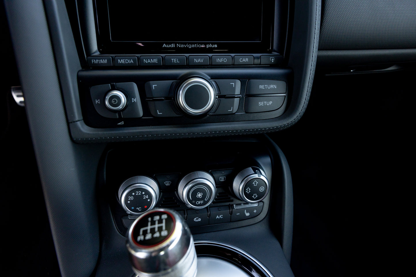 2014 Audi R8 V10 6-Spd Manual