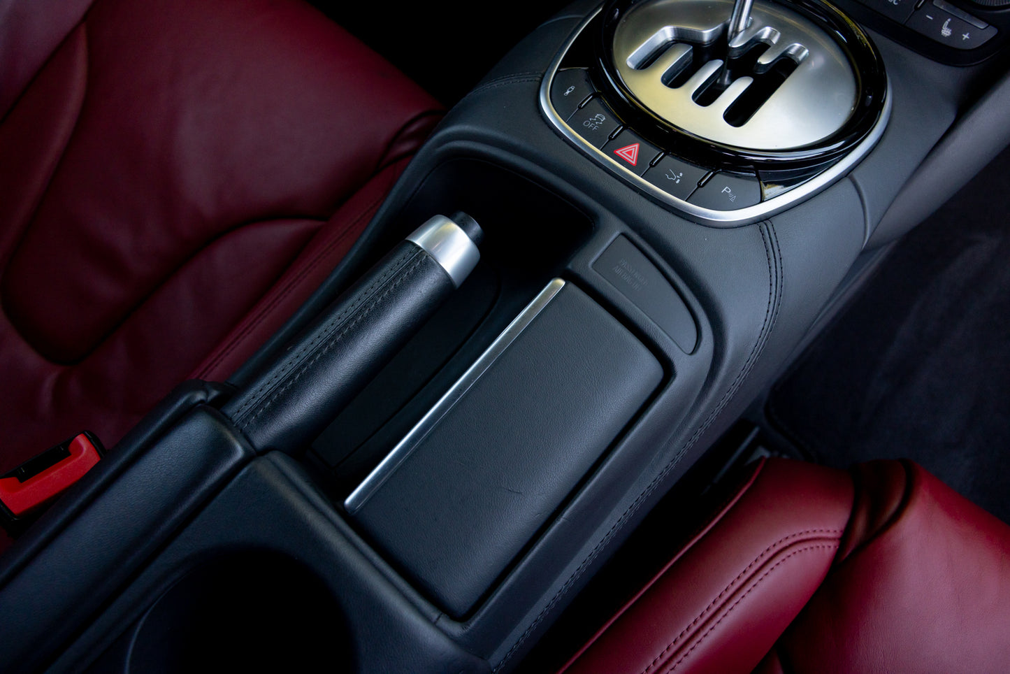 2014 Audi R8 V10 6-Spd Manual
