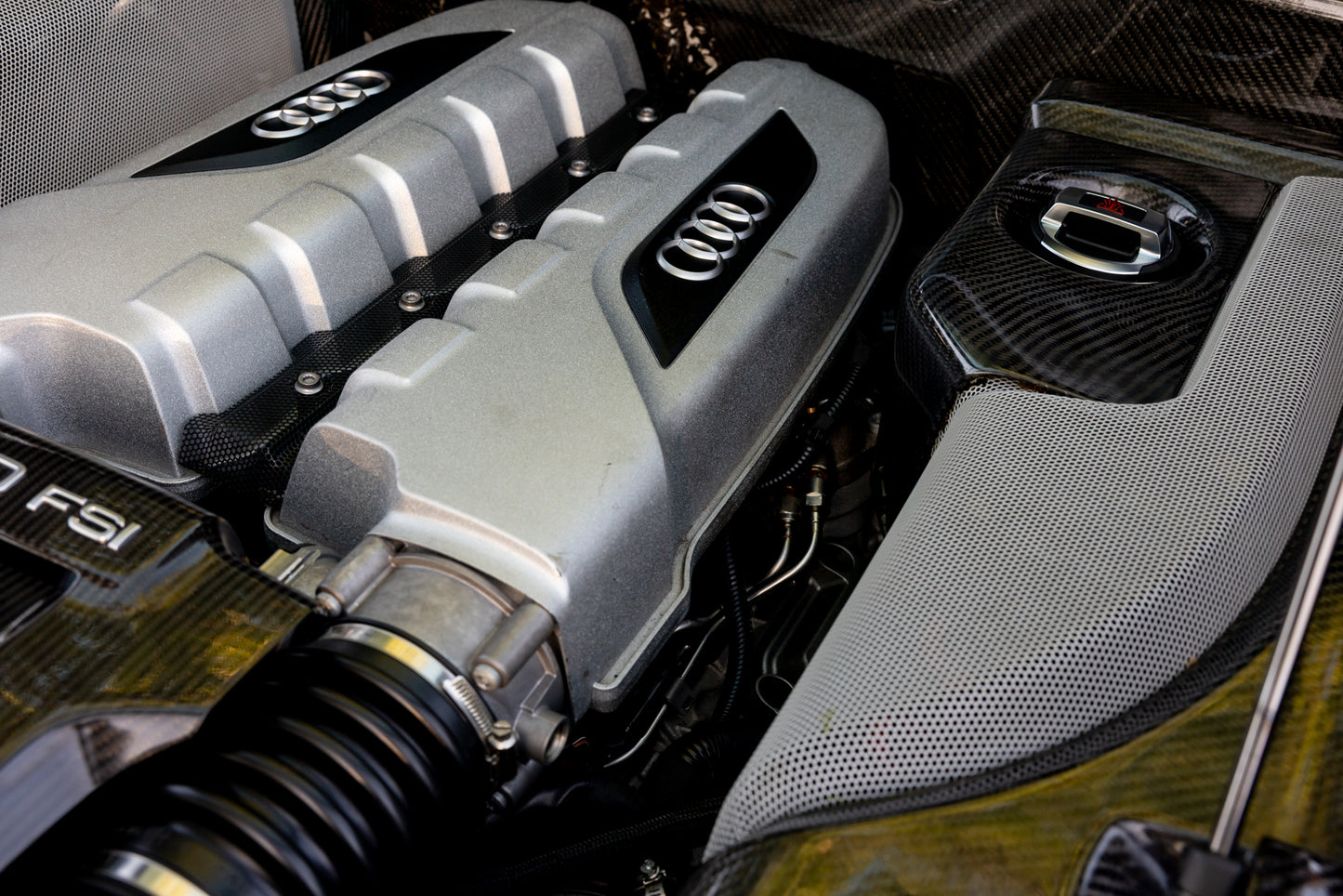 2014 Audi R8 V10 6-Spd Manual