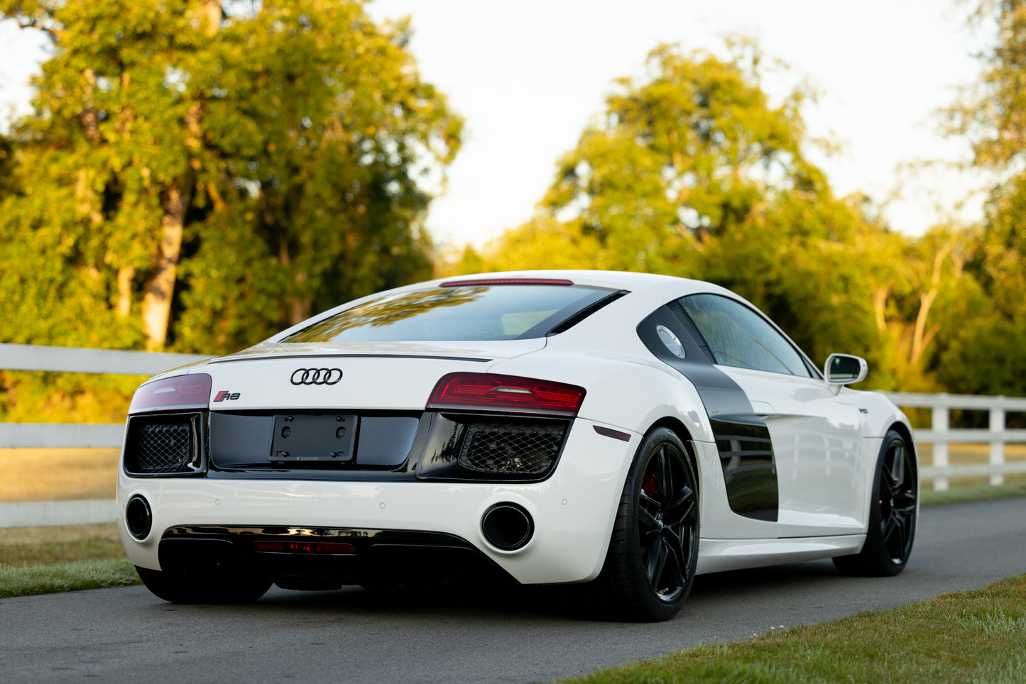 2014 Audi R8 V10 6-Spd Manual