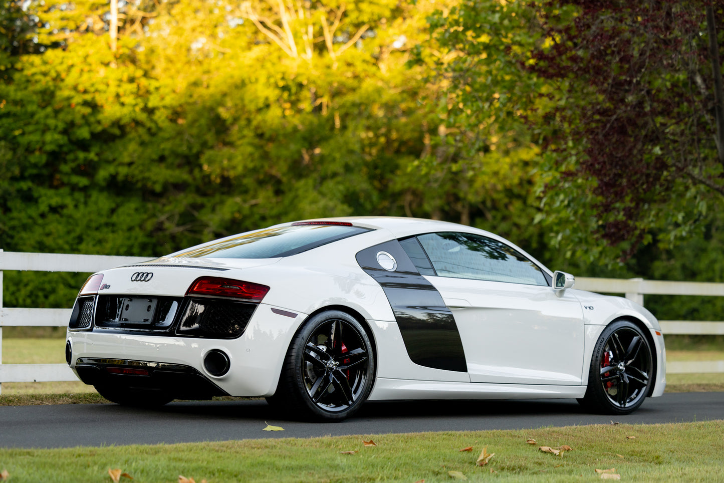2014 Audi R8 V10 6-Spd Manual
