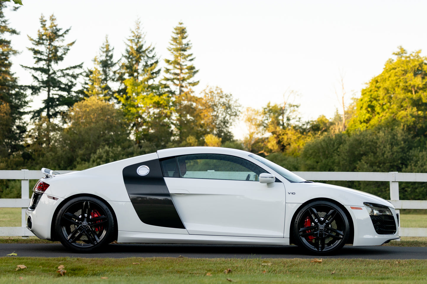 2014 Audi R8 V10 6-Spd Manual