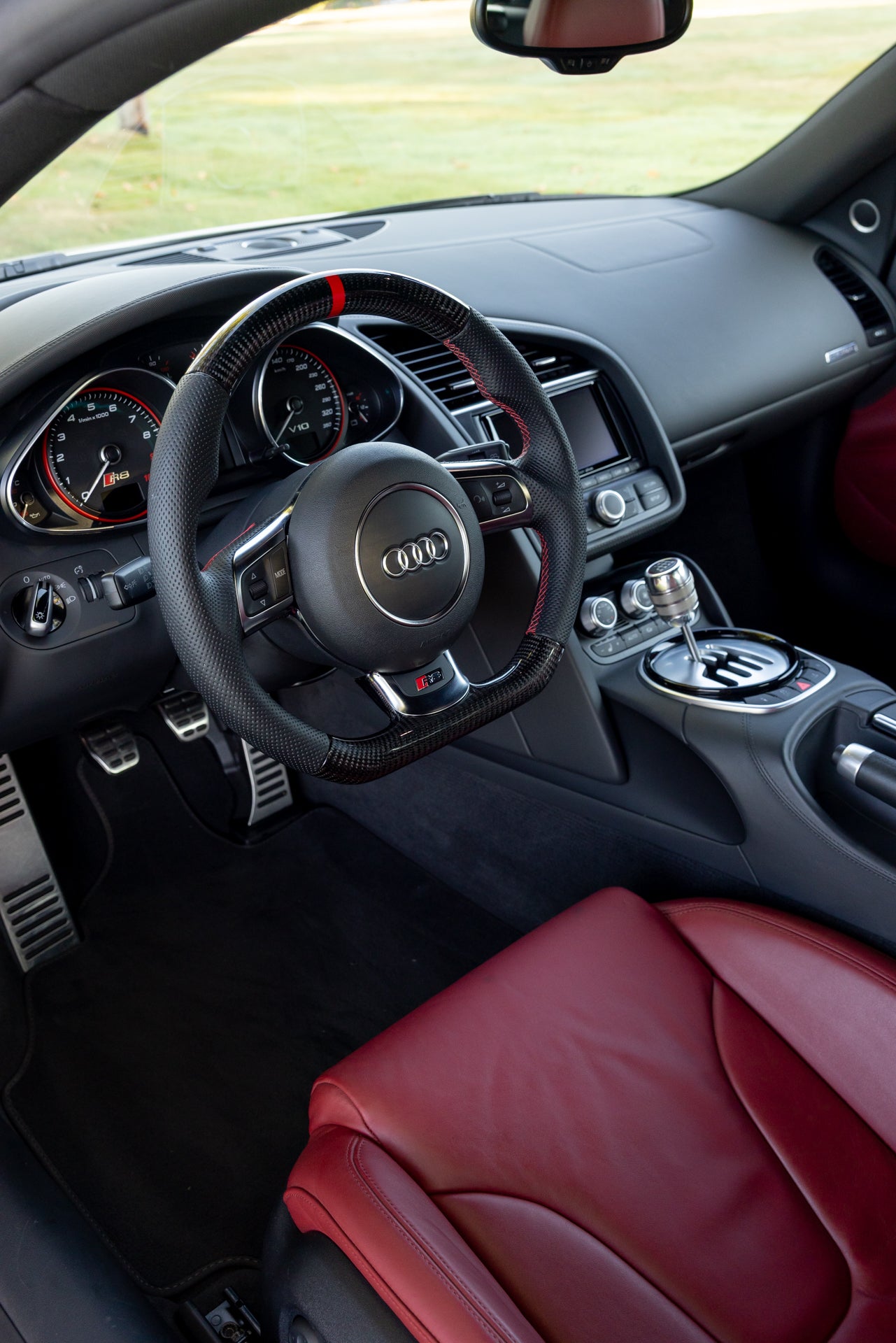 2014 Audi R8 V10 6-Spd Manual