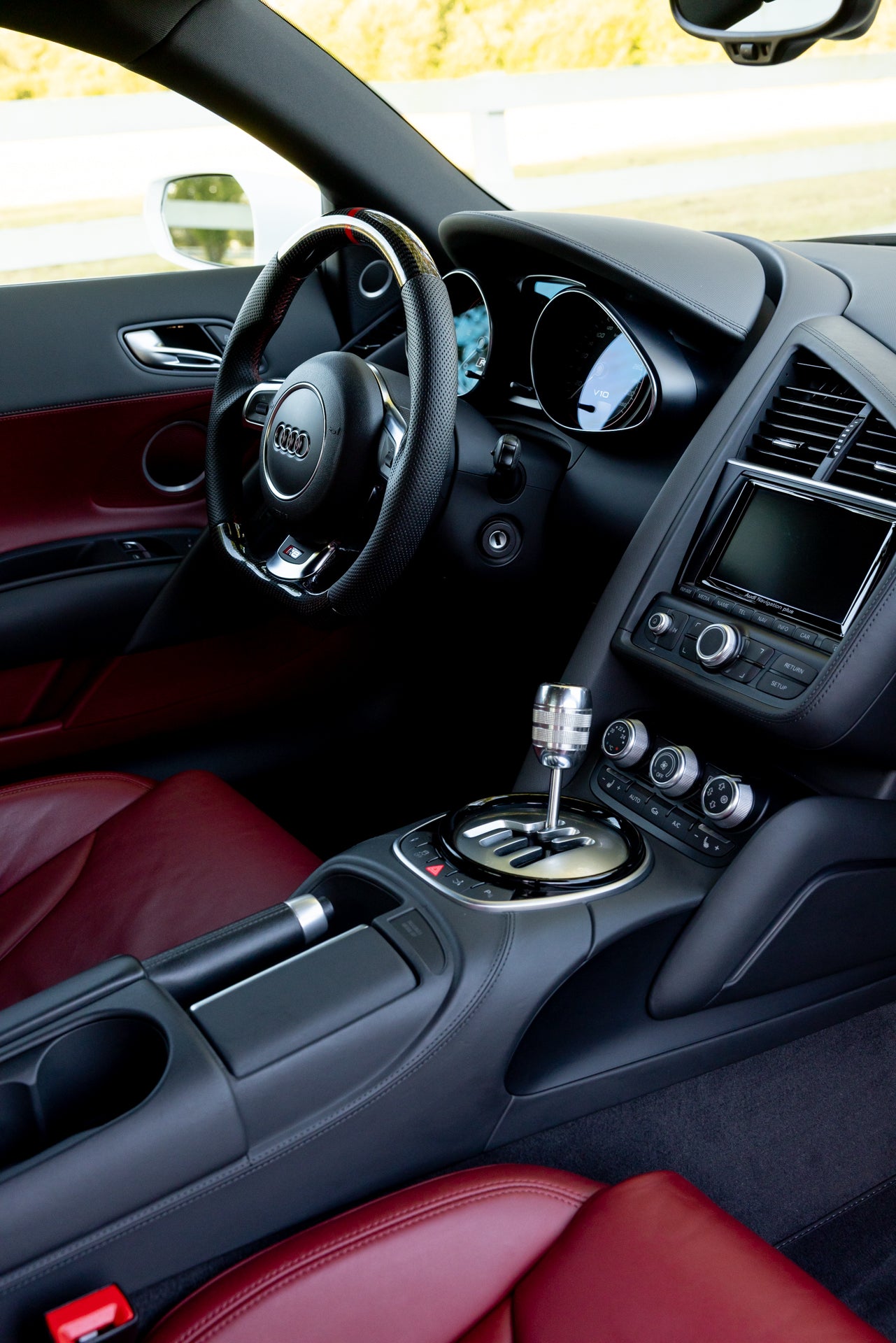 2014 Audi R8 V10 6-Spd Manual