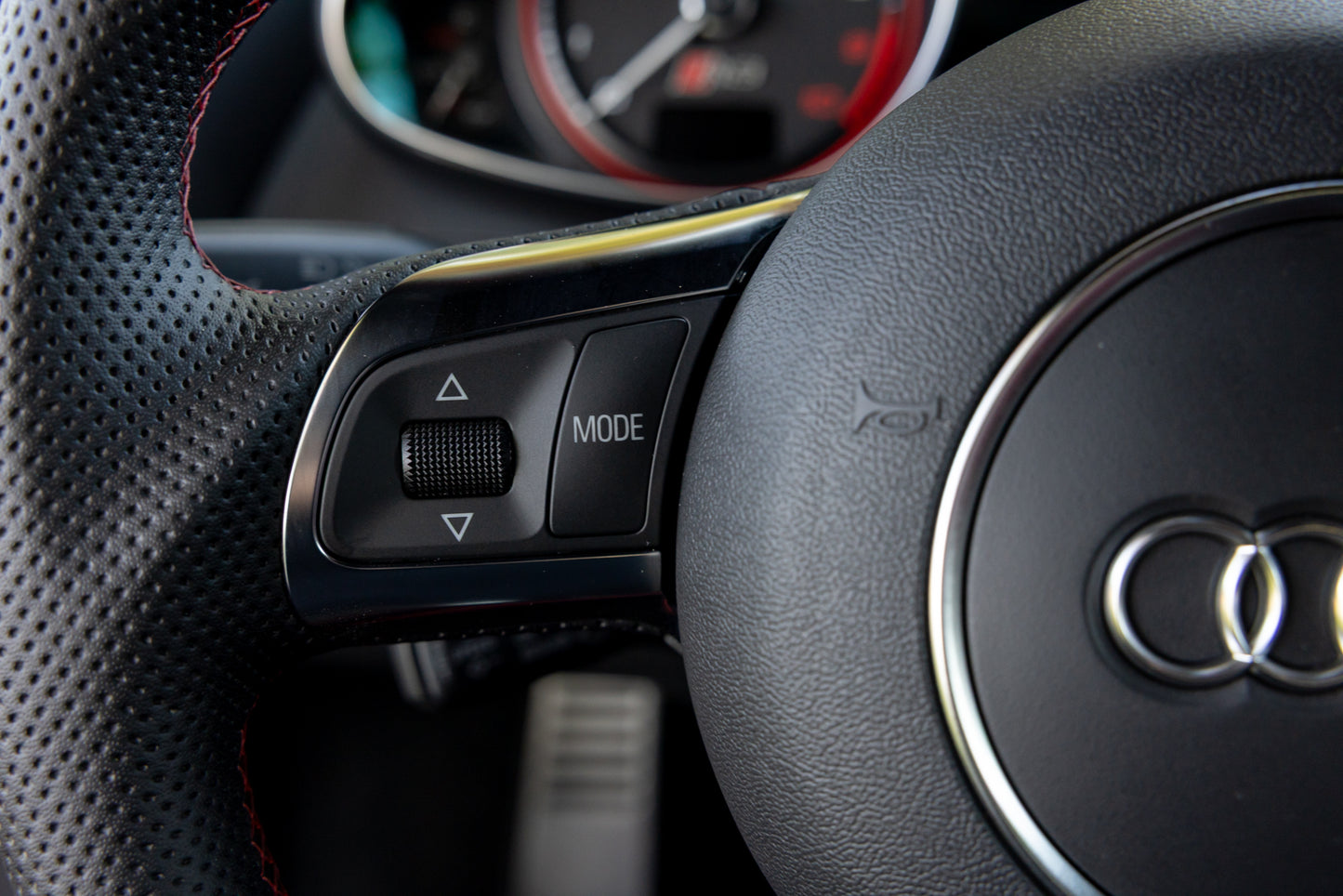 2014 Audi R8 V10 6-Spd Manual