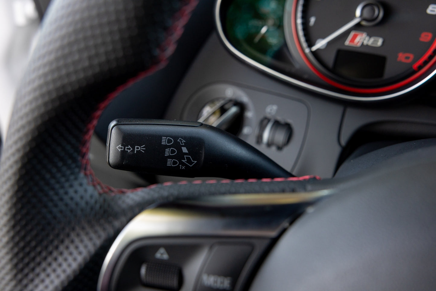 2014 Audi R8 V10 6-Spd Manual