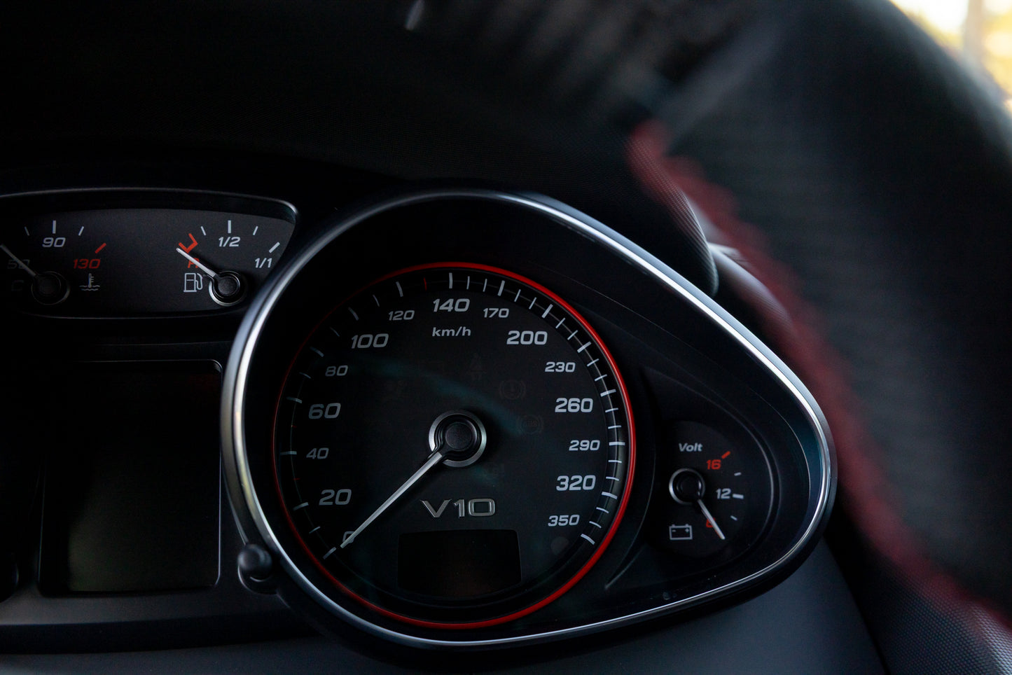 2014 Audi R8 V10 6-Spd Manual