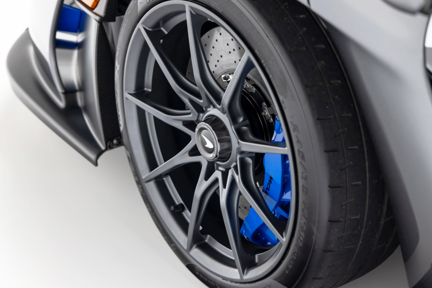 2019 McLaren Senna