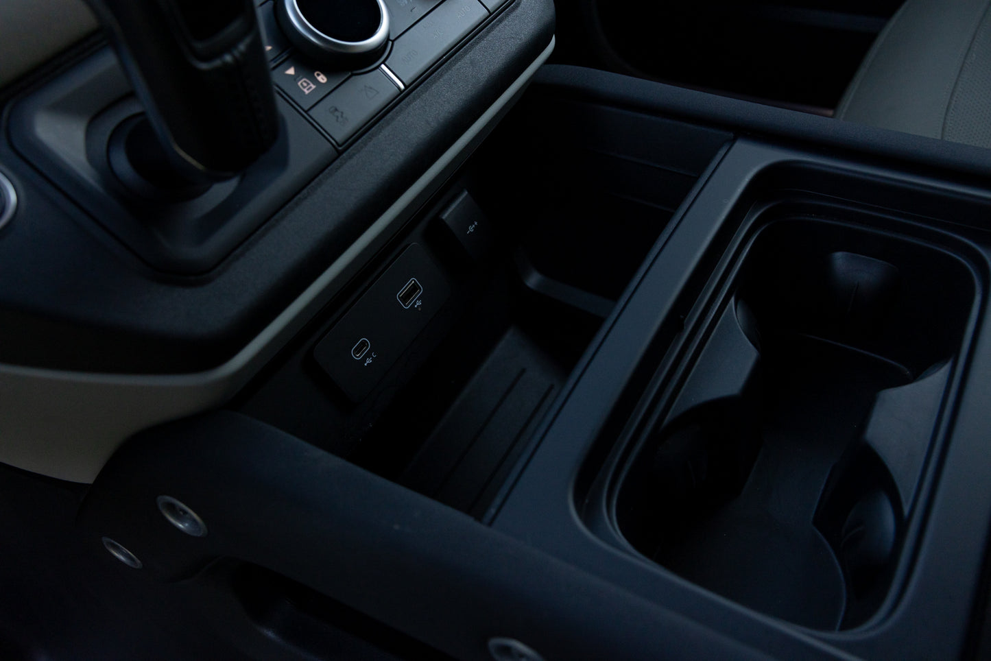 2023 Land Rover Defender P300