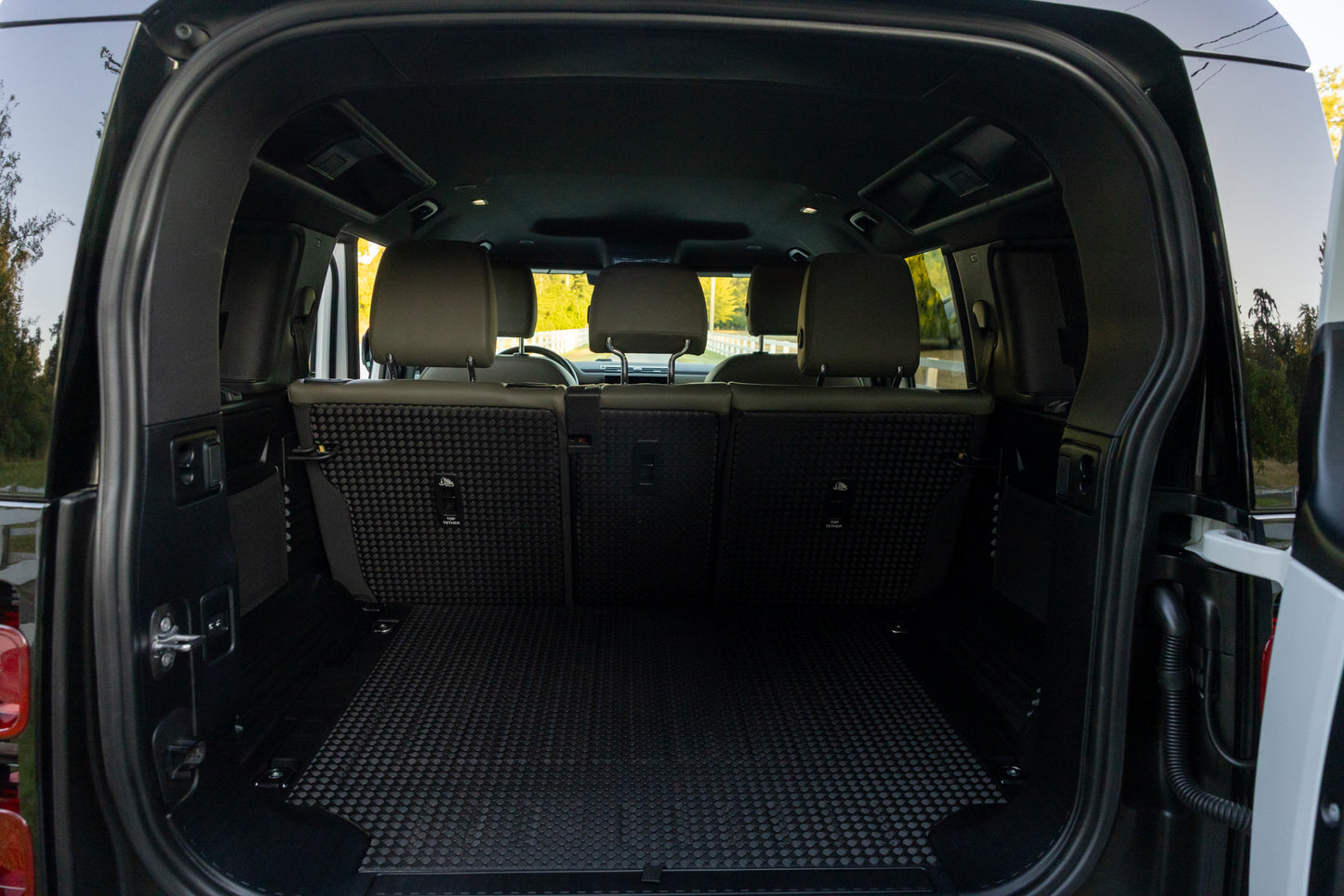 2023 Land Rover Defender P300