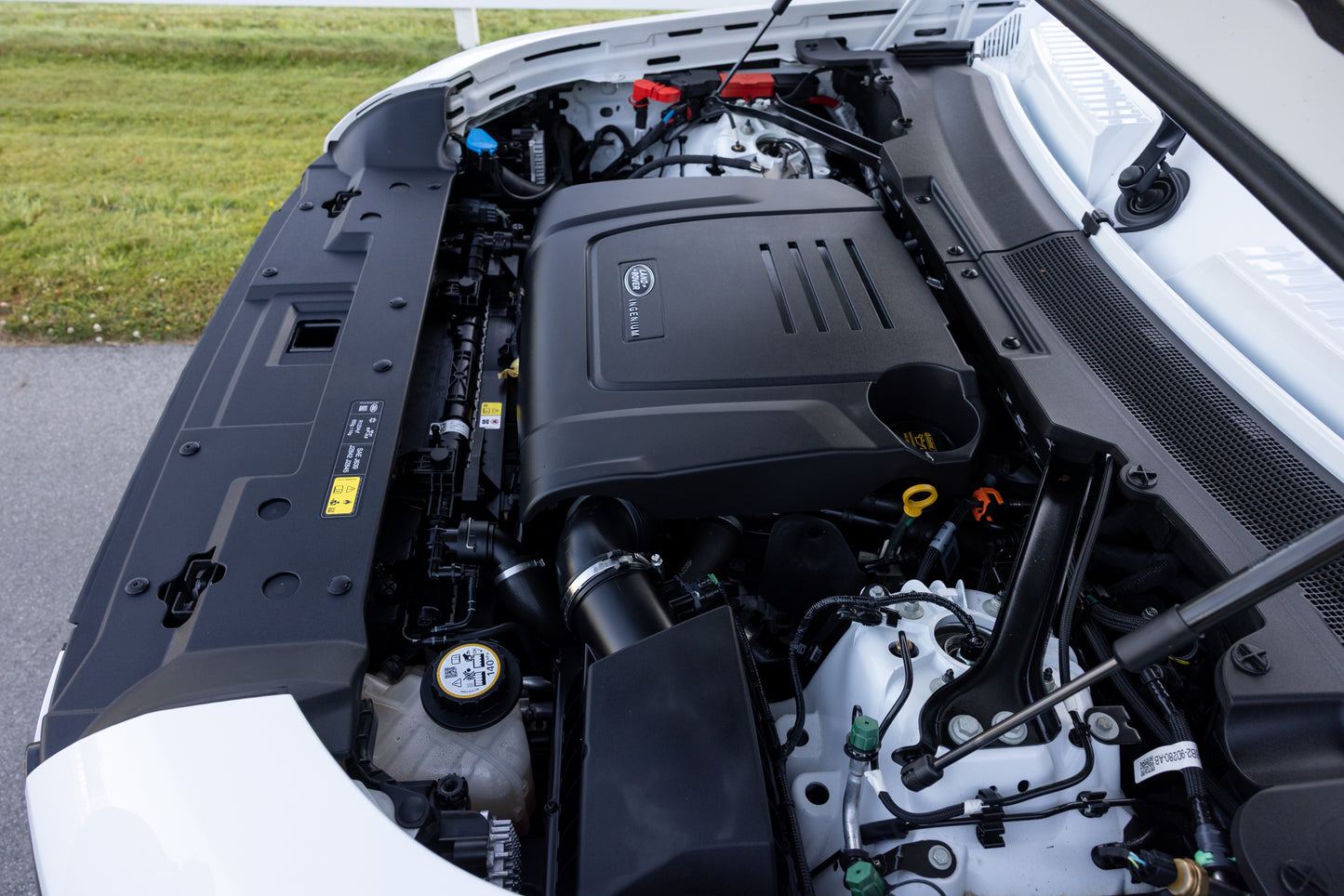2023 Land Rover Defender P300