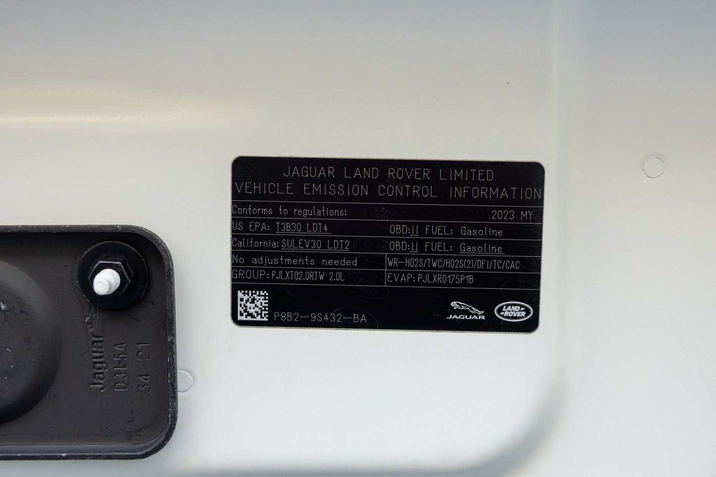 2023 Land Rover Defender P300