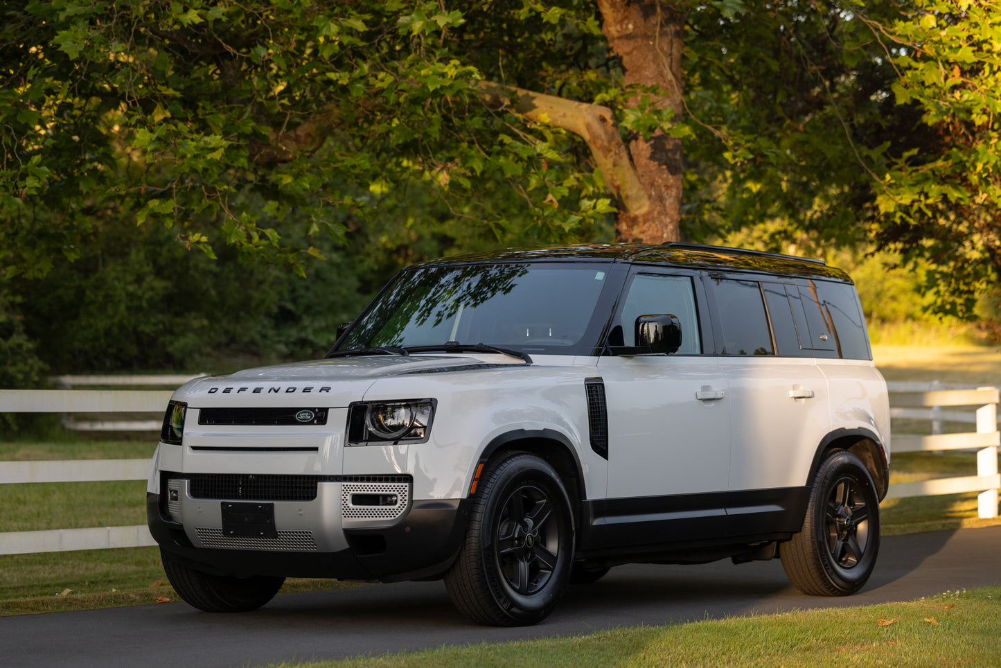 2023 Land Rover Defender P300
