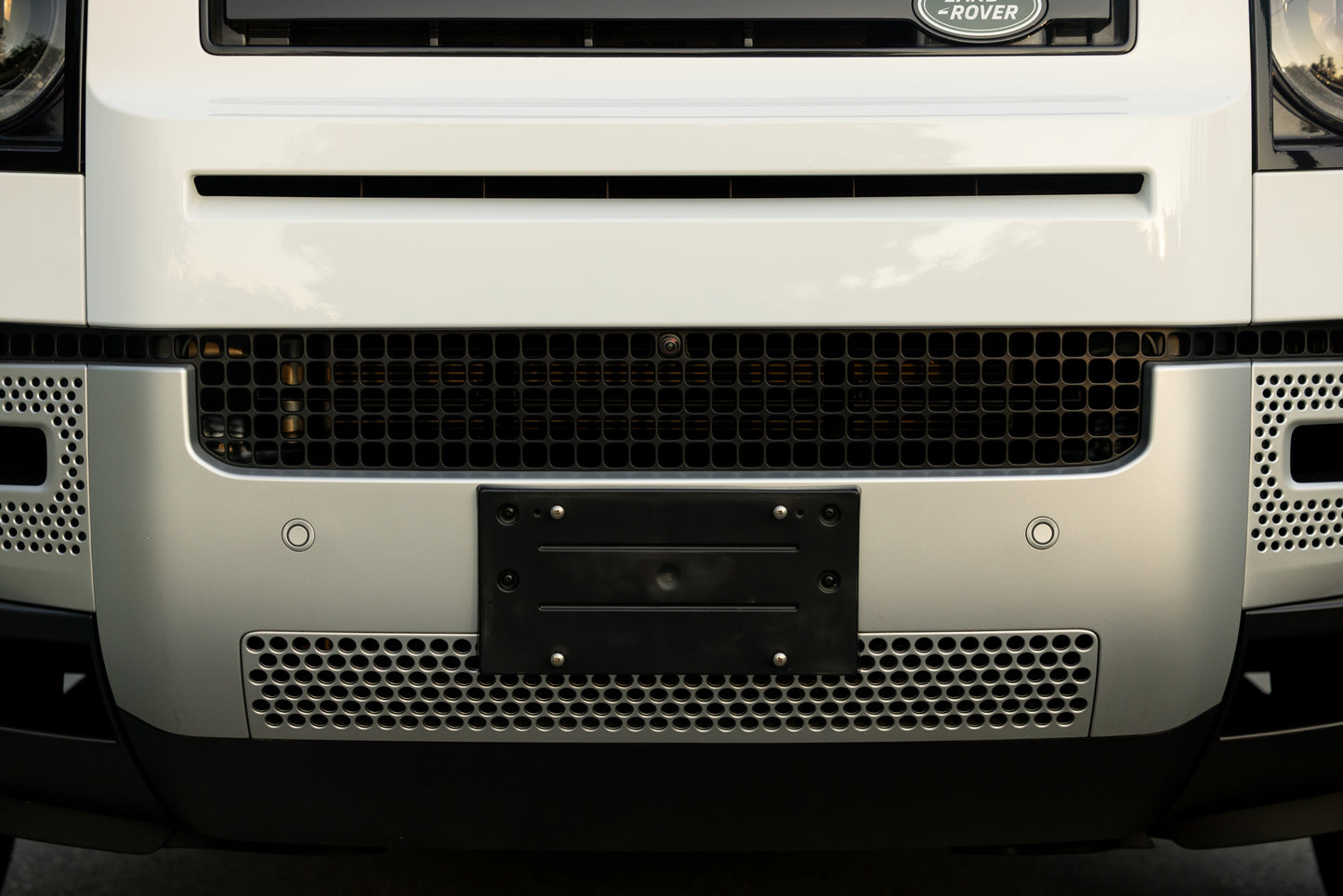 2023 Land Rover Defender P300
