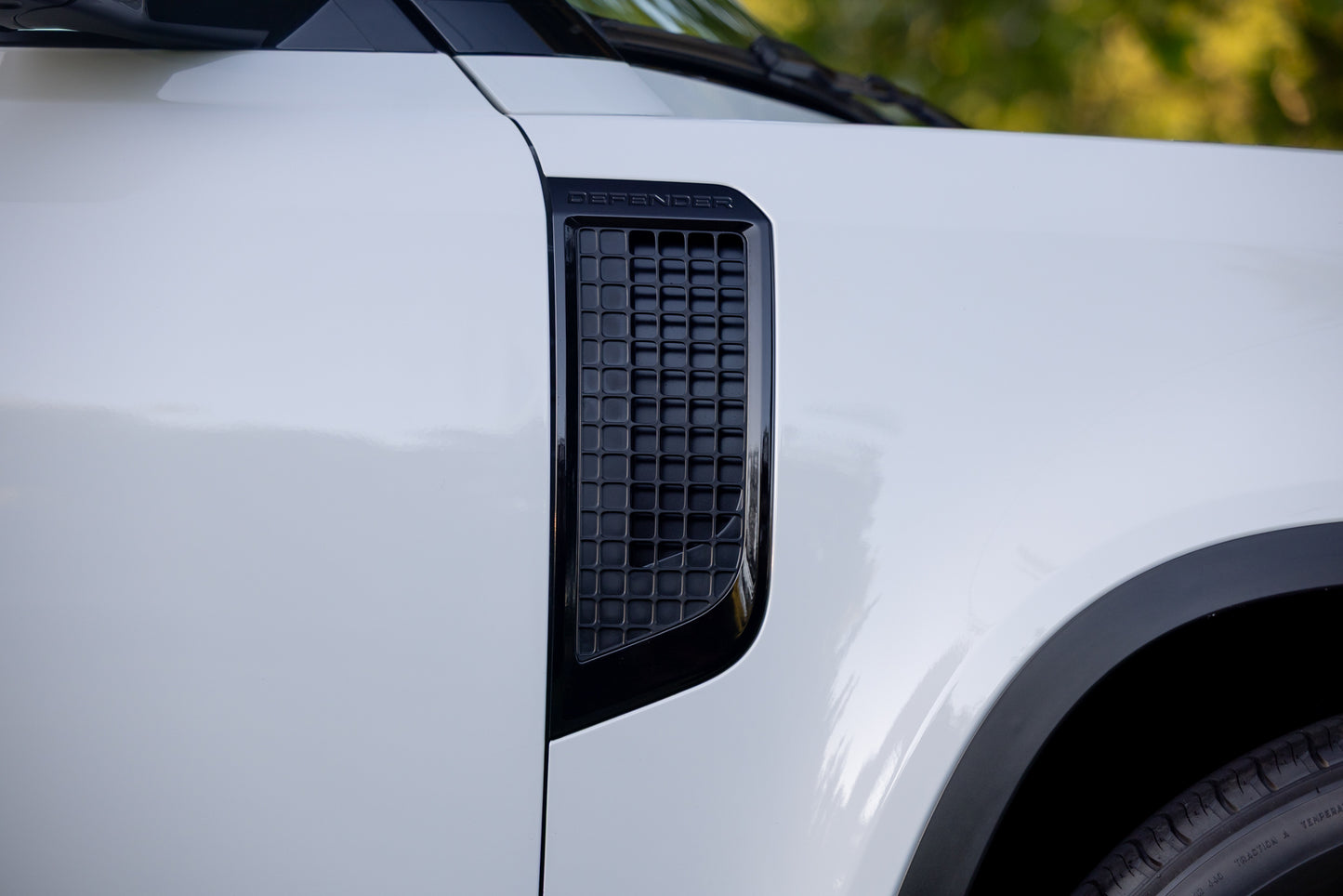 2023 Land Rover Defender P300