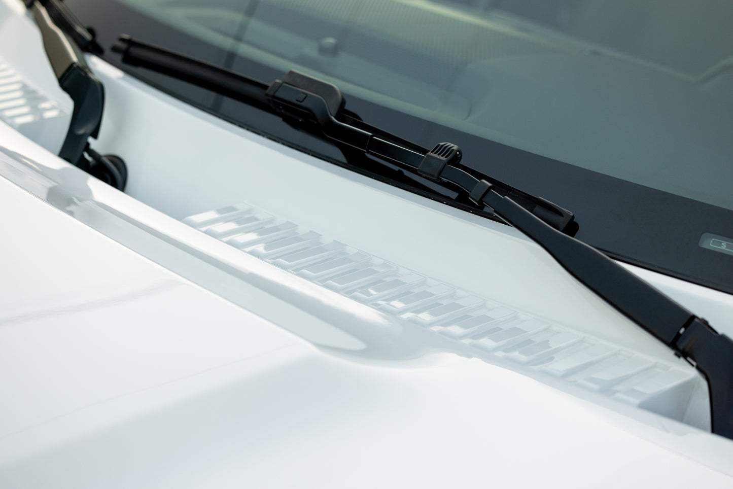 2023 Land Rover Defender P300