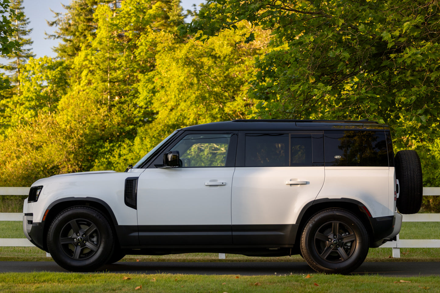 2023 Land Rover Defender P300