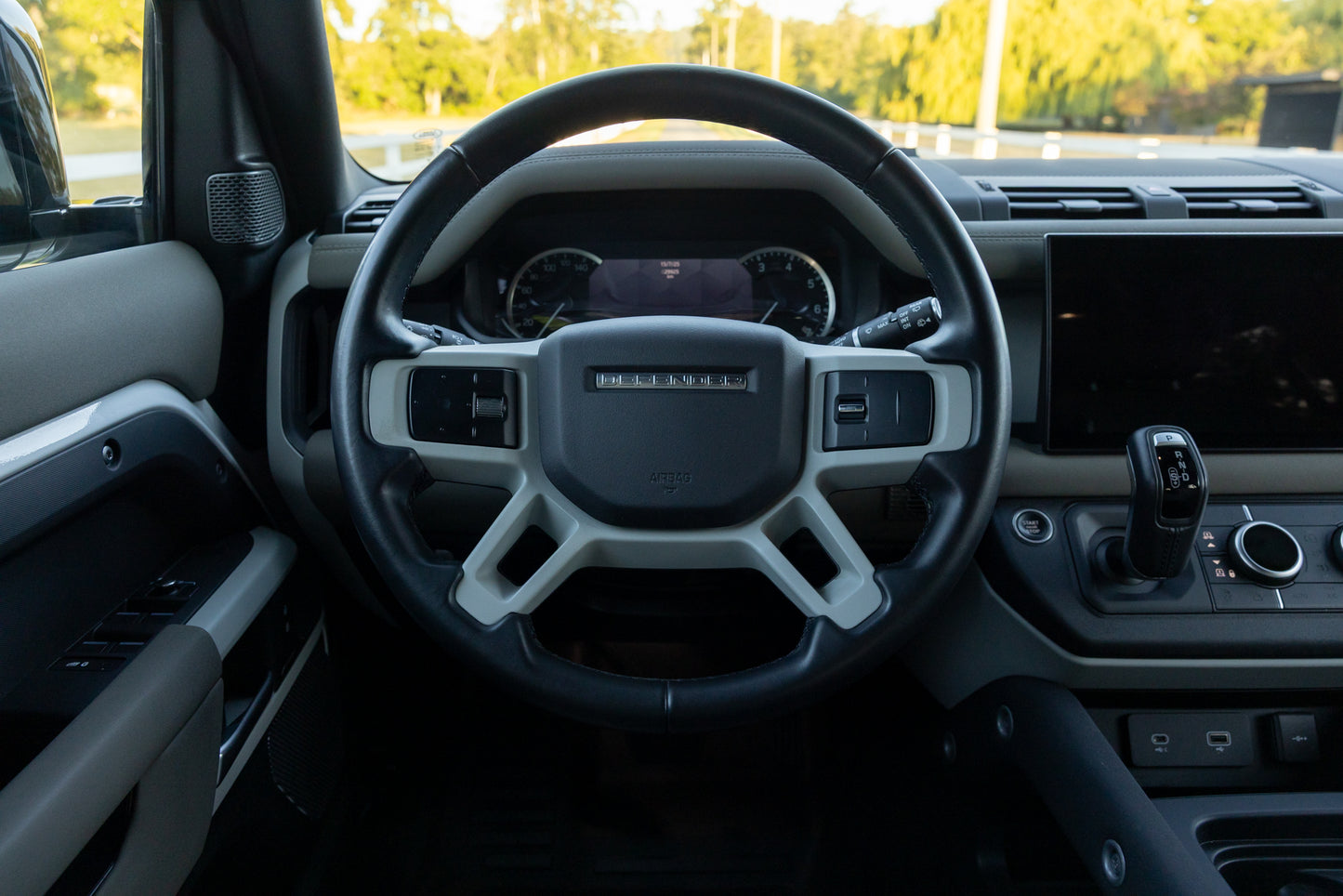 2023 Land Rover Defender P300
