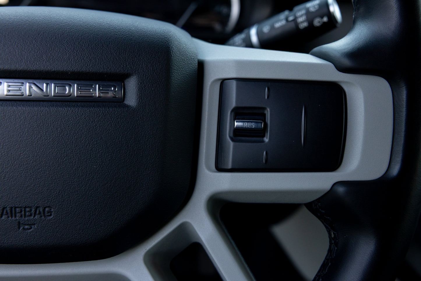 2023 Land Rover Defender P300