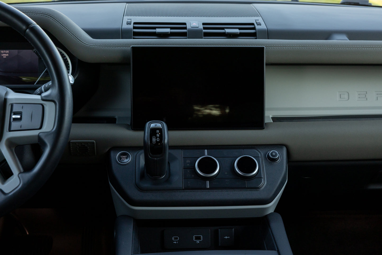 2023 Land Rover Defender P300
