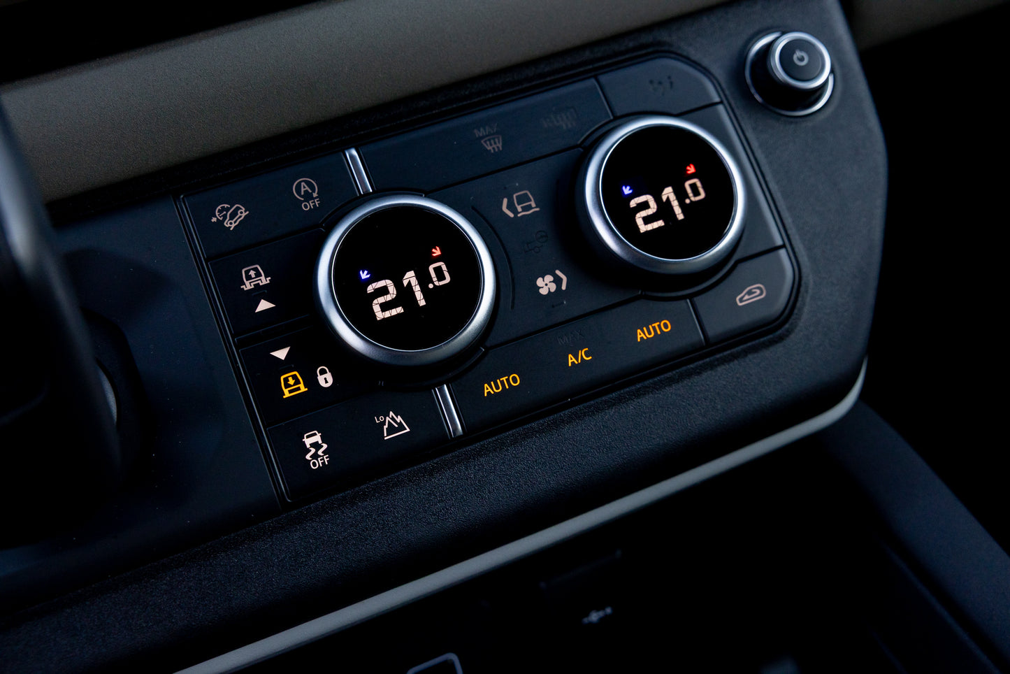 2023 Land Rover Defender P300