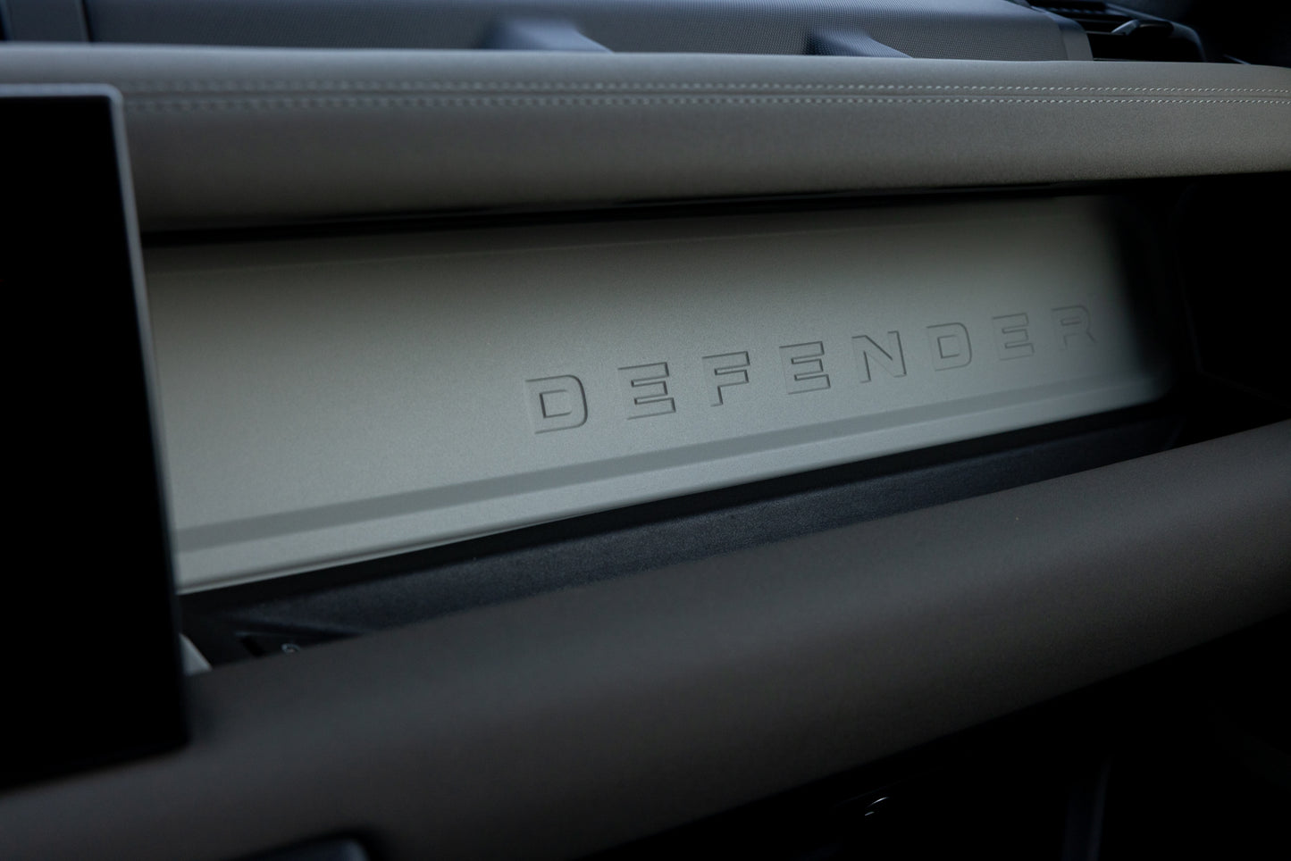 2023 Land Rover Defender P300