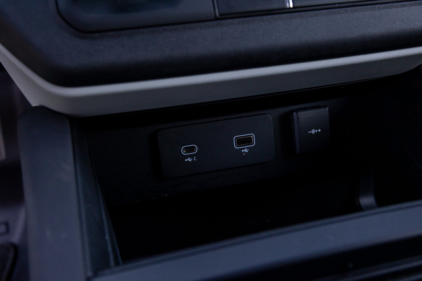 2023 Land Rover Defender P300
