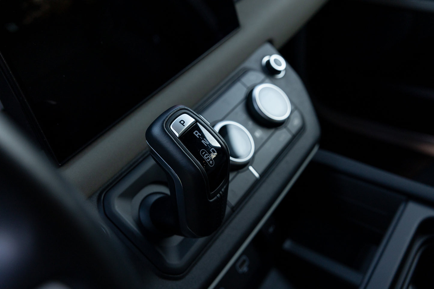 2023 Land Rover Defender P300