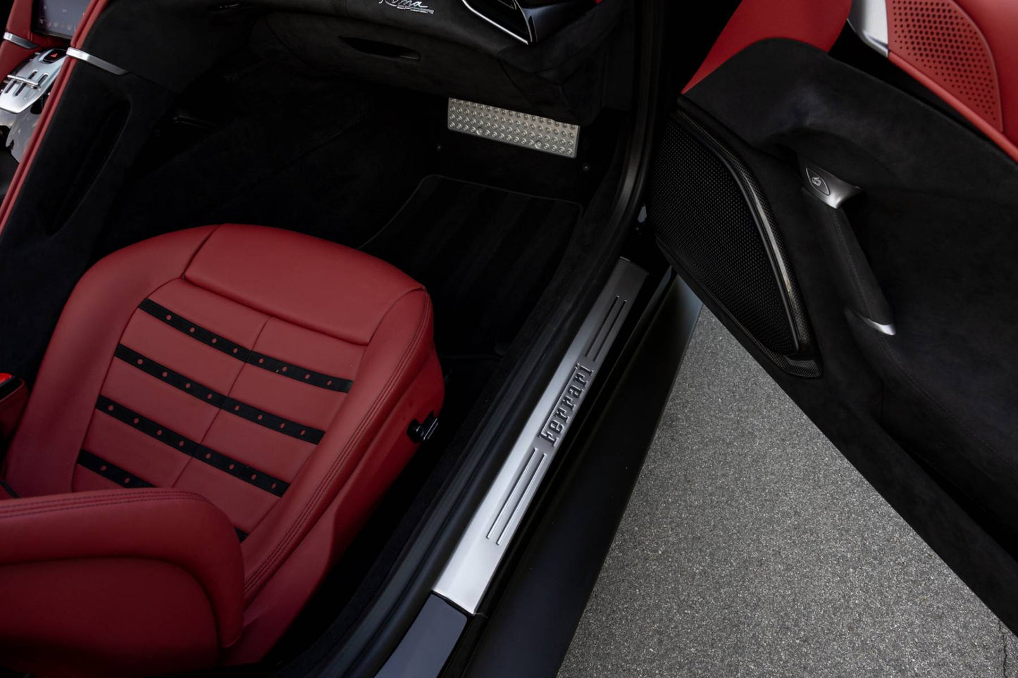 2024 Ferrari Roma Spider