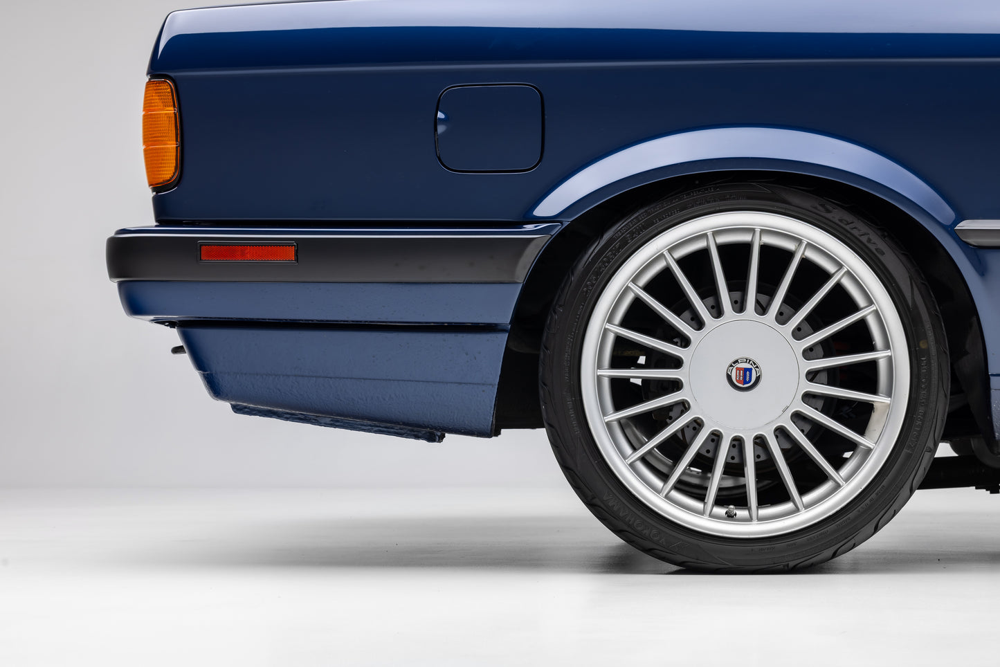 1989 BMW 325 iS