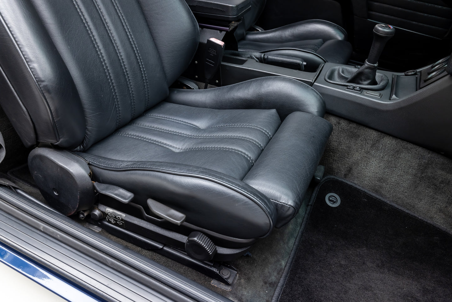 1989 BMW 325 iS