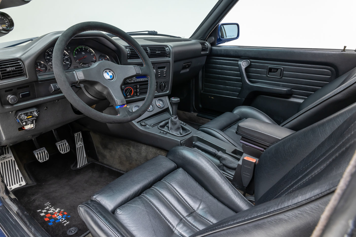 1989 BMW 325 iS
