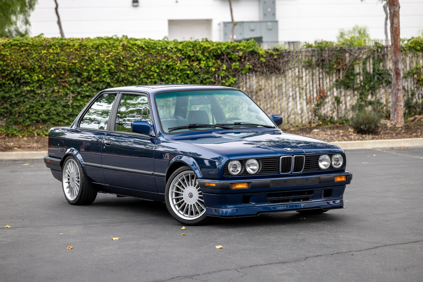 1989 BMW 325 iS