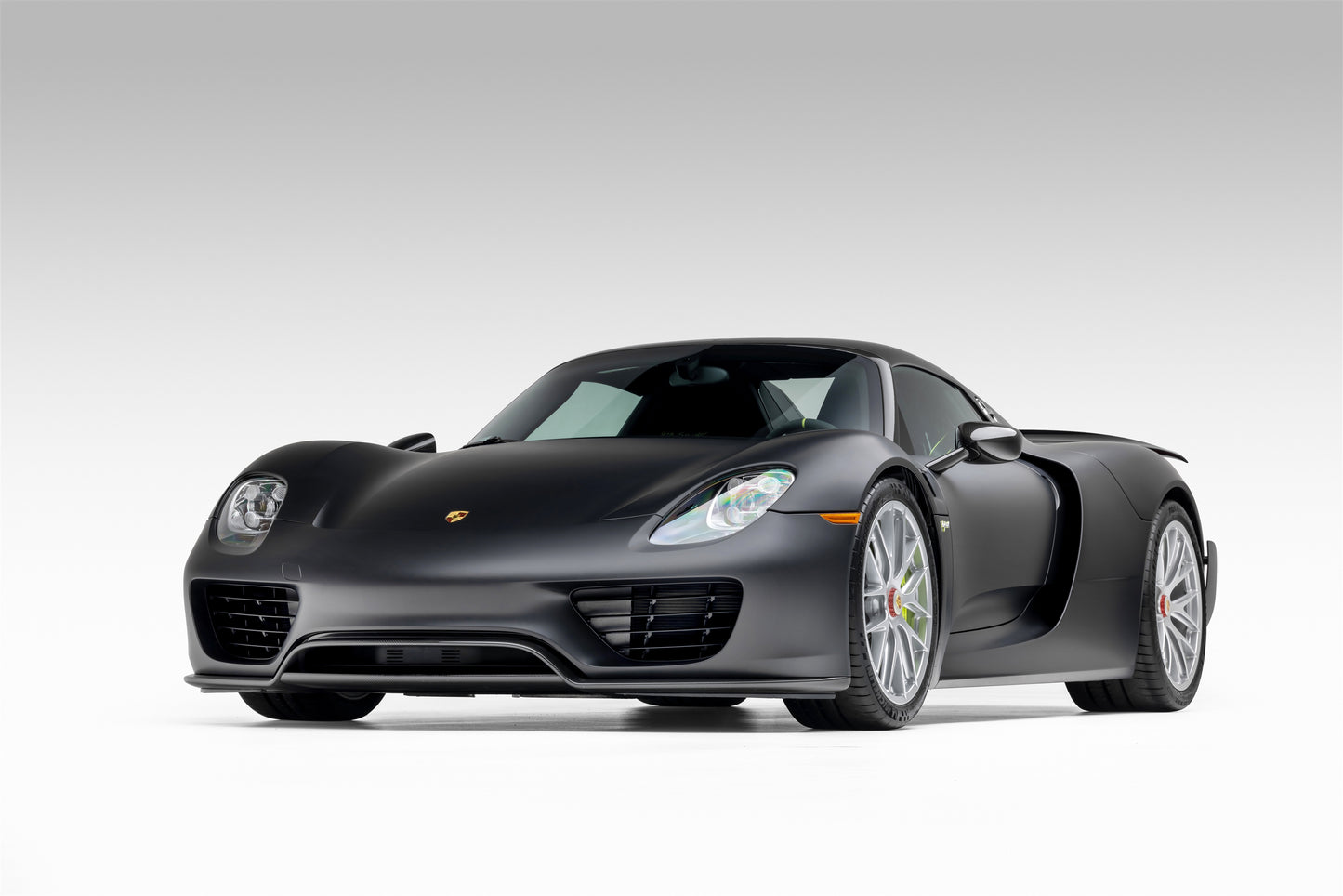 2015 Porsche 918 Spyder