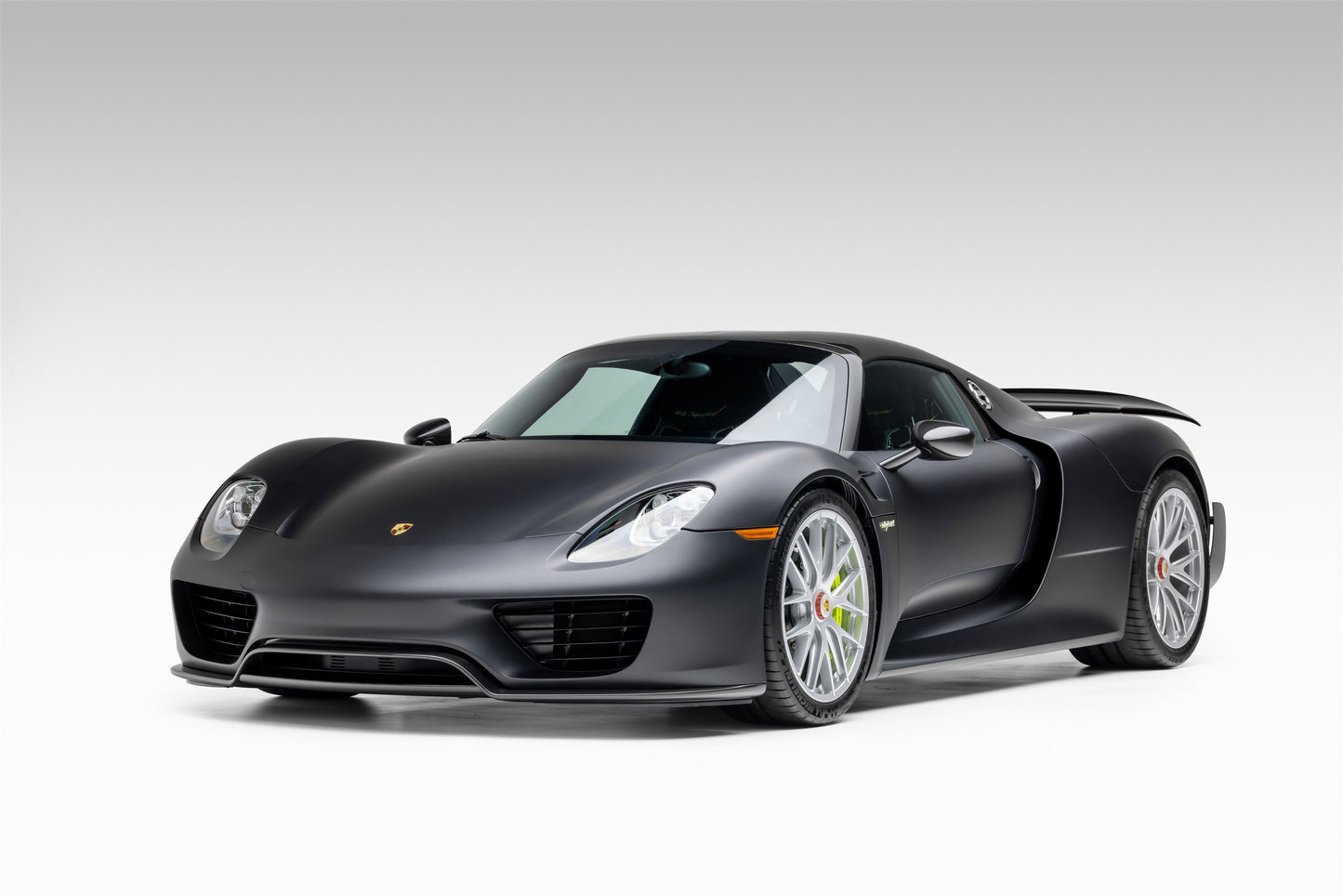 2015 Porsche 918 Spyder