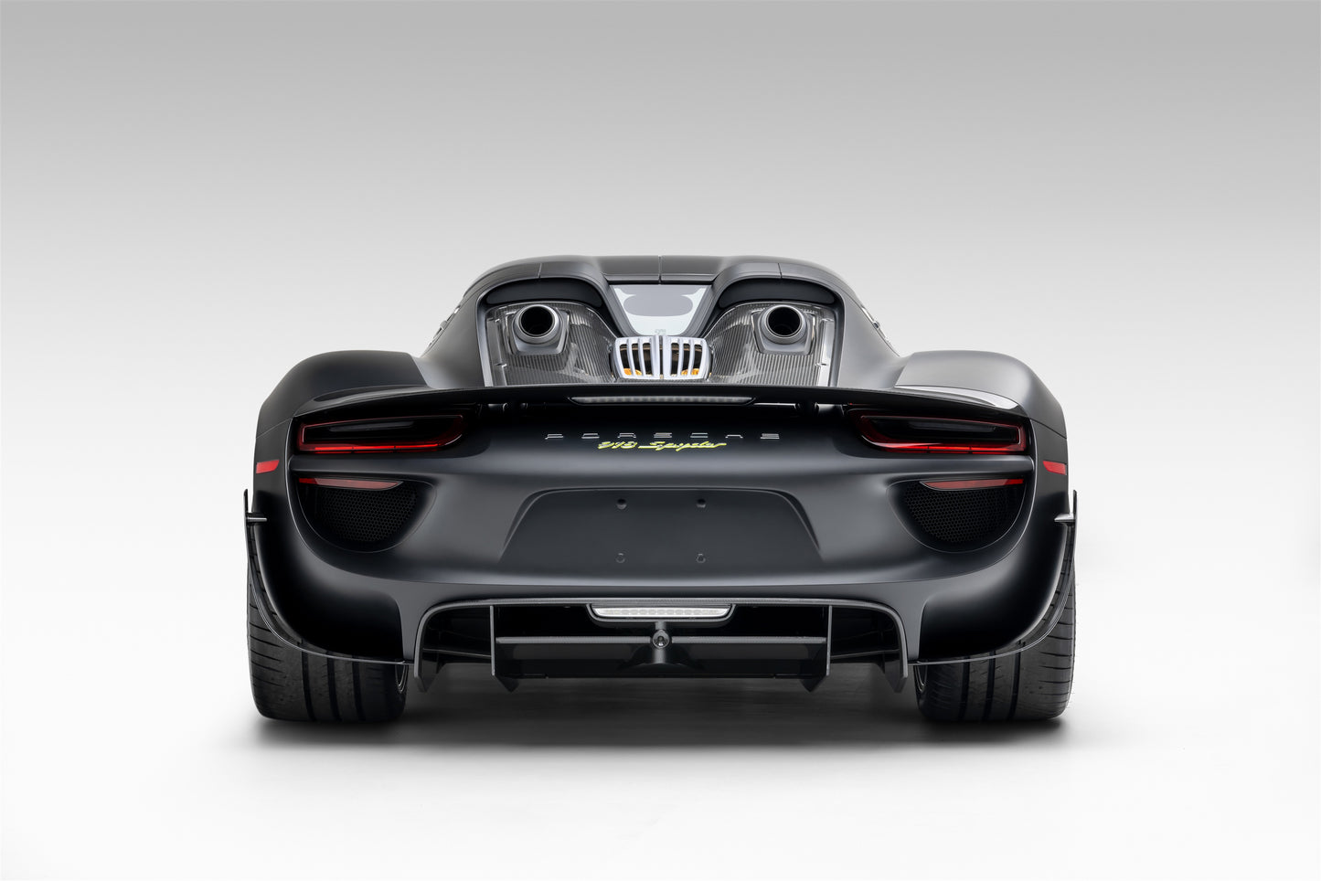 2015 Porsche 918 Spyder