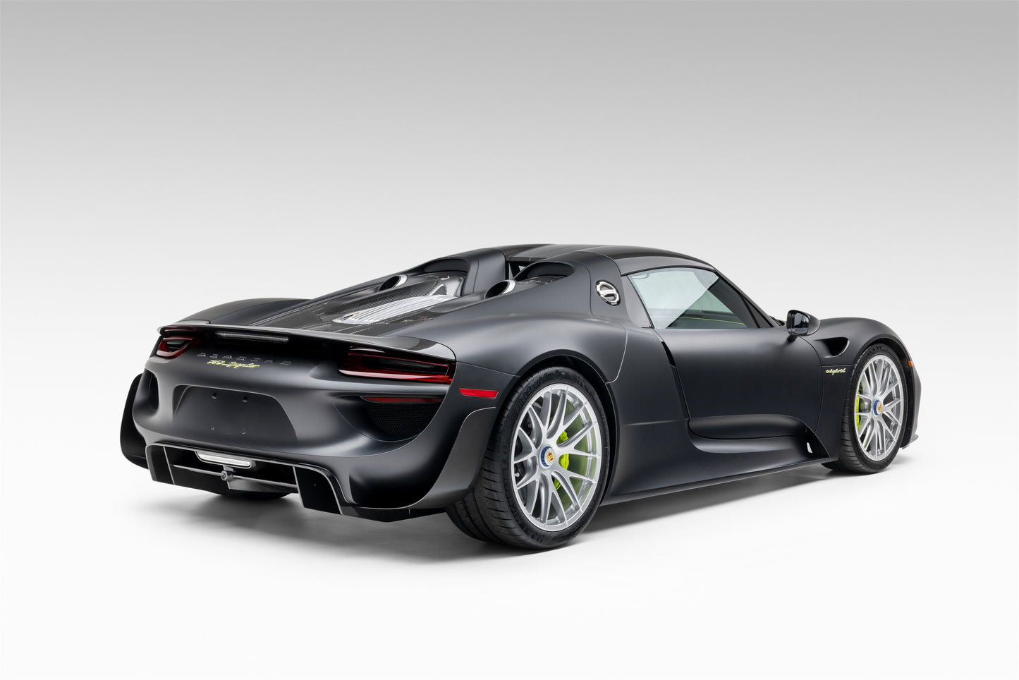 2015 Porsche 918 Spyder