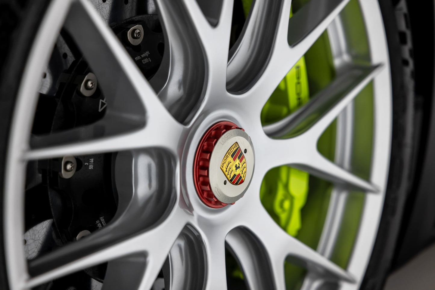 2015 Porsche 918 Spyder
