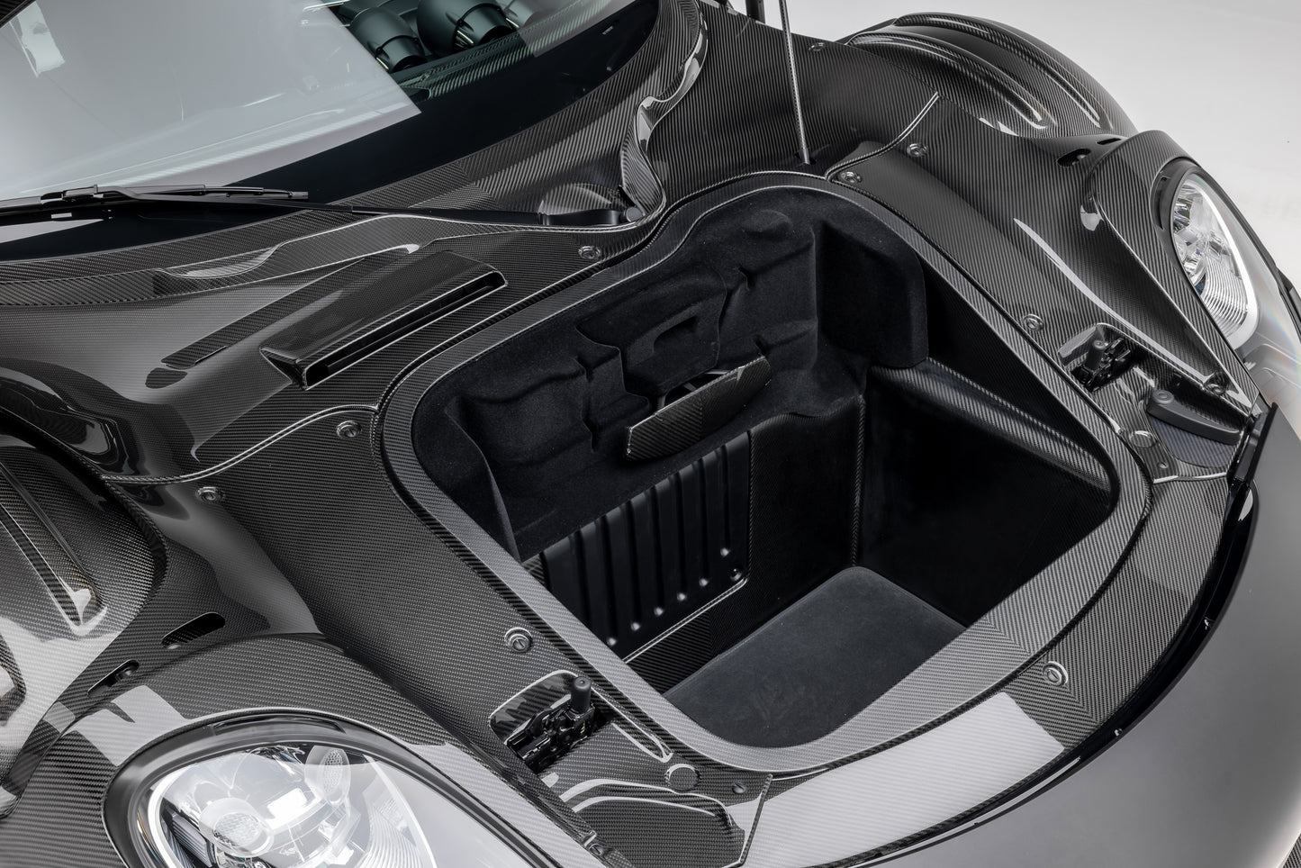 2015 Porsche 918 Spyder